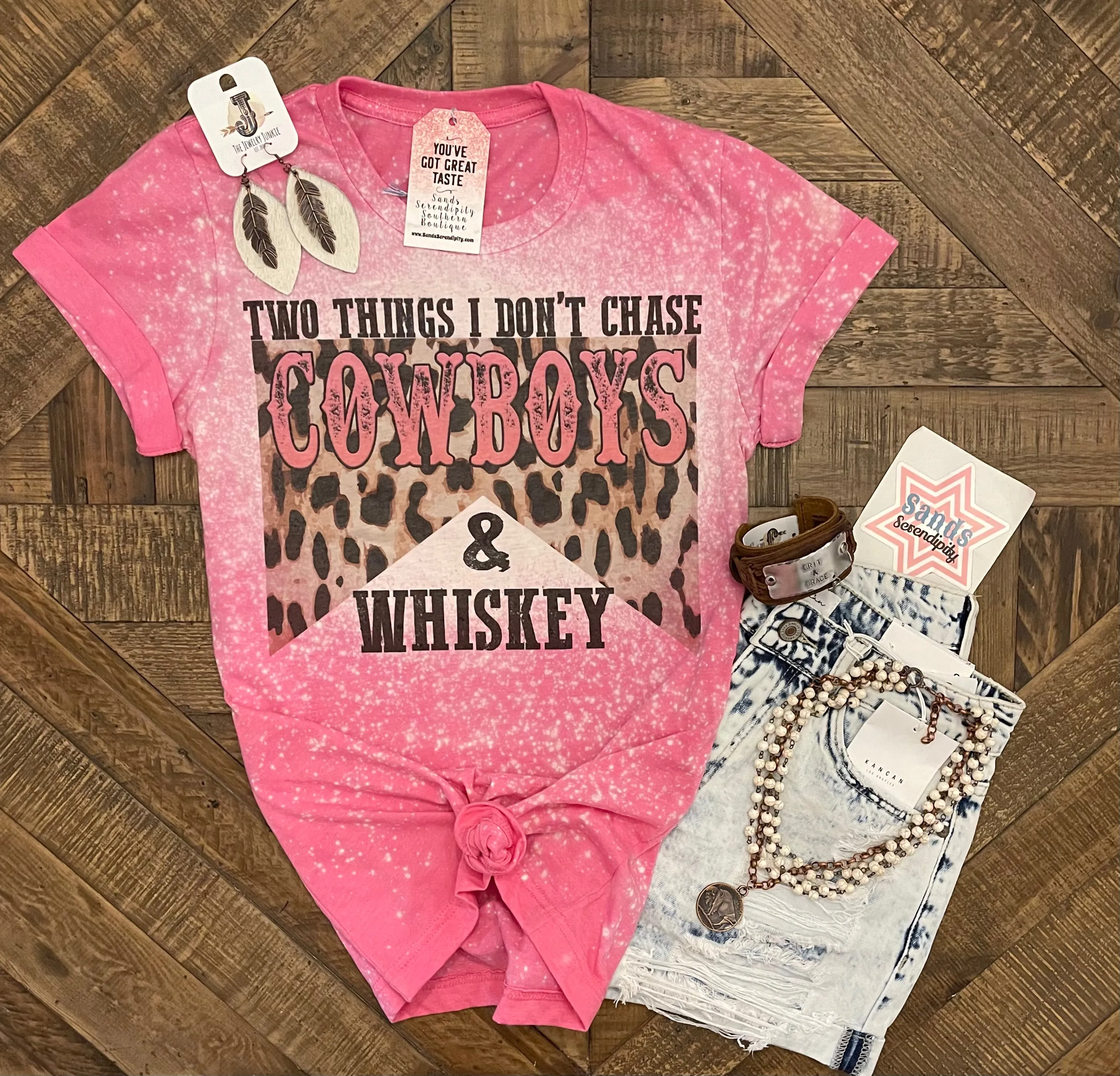 Cowboys & Whiskey 🥃