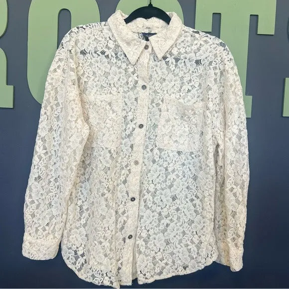 Daytrip by Buckle Full Lace Button Down Collared Top Women’s Medium