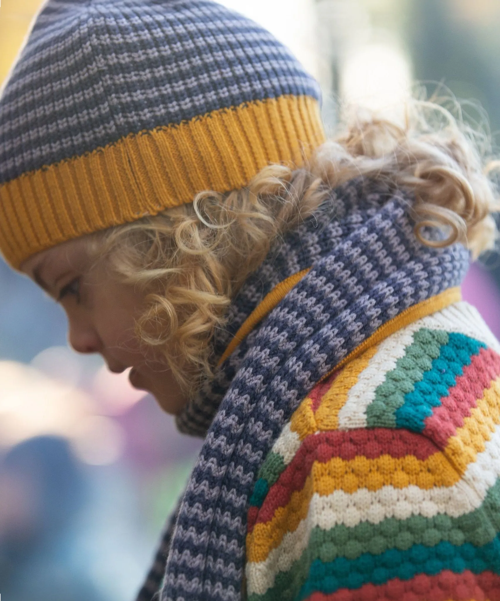 LGR Dreamy Blue Striped Knitted Scarf